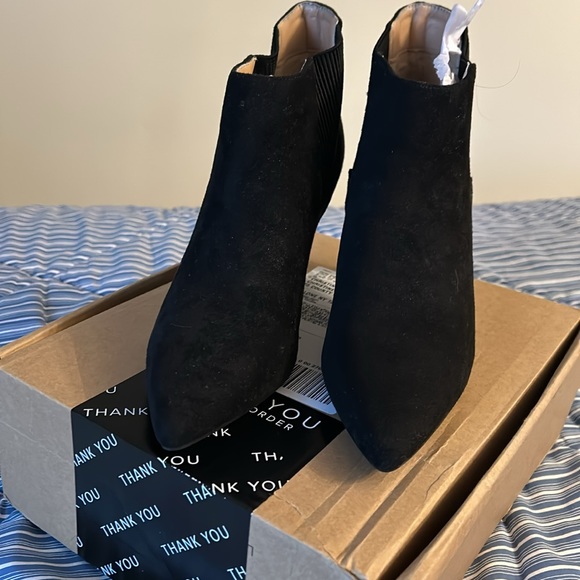 NWT Journey boots - Picture 2 of 8